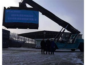 集裝箱正面吊的出車操作方法是什么？